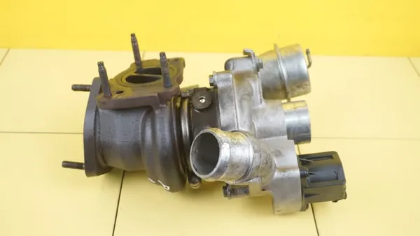 Turbocompressor OEM 5FV para Motor 1.6 THP 156CV image 4