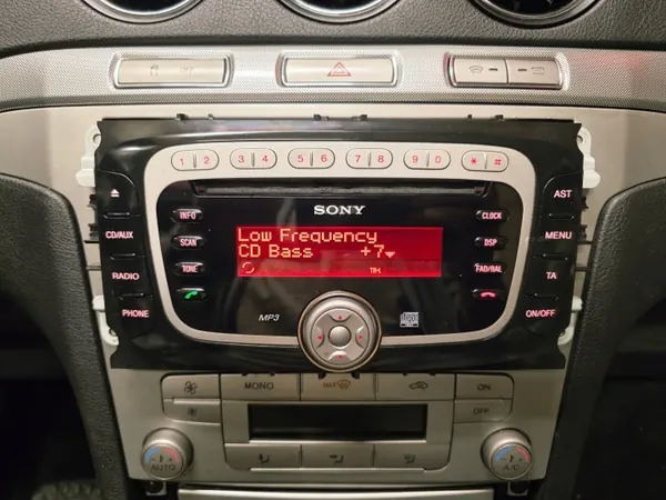Radio Sony MP3 CD AUX OEM FOKUS 2 Son Premium image 4