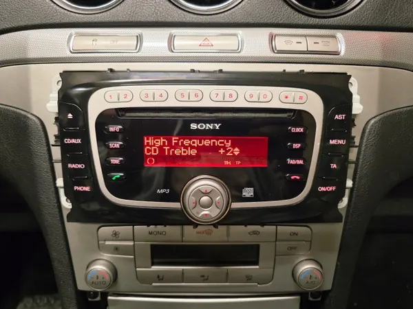 Radio Sony MP3 CD AUX OEM FOKUS 2 Son Premium image 5