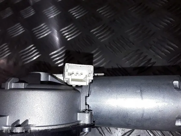 Renault Clio ruitenwissermotor OEM 3016604 - Gebruikt image 3