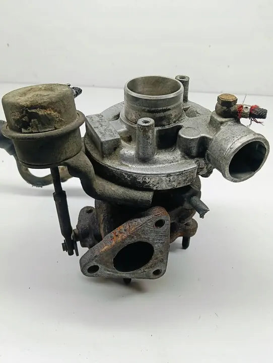 Turbo Volkswagen Golf III 1.9 TDI image 3