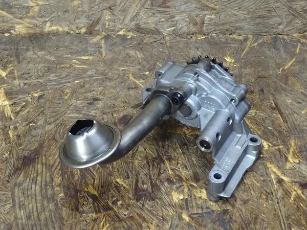 AUDI A3 8P GOLF V SEAT LEON II 2.0 TDI Olje Pump OEM 03G115105 image 2