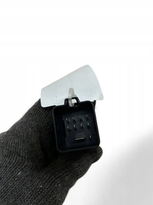 Audi Q7 4M 2017 Lämmitysrelemoduuli 4M0907282E image 6