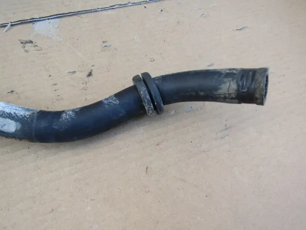 Bränsleledning MERCEDES W124 2.0 OEM - Tank Pump image 3