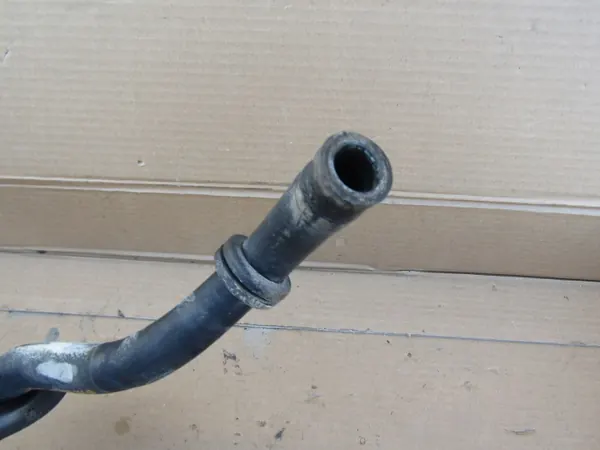 Bränsleledning MERCEDES W124 2.0 OEM - Tank Pump image 4