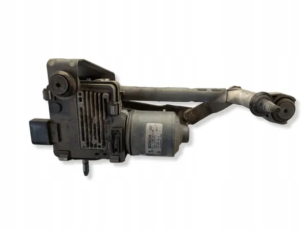 OEM 0390241718 Etupyyhkijämoottori VW Touran I:lle image 3