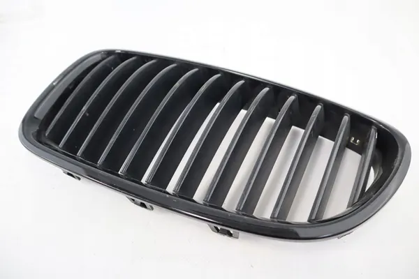 BMW 5 Series F10 F11 Left Grill 51712165539 OEM image 2
