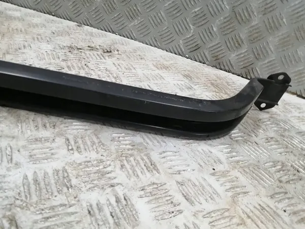 Rechter schuifdeurrail OEM 1401318980 - Gebruikt image 3