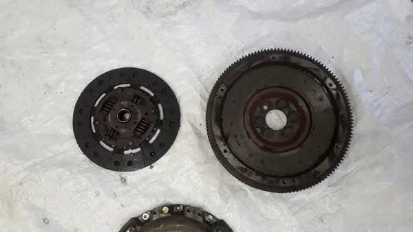 Embreagem completa GOLF IV BORA SKODA SEAT 2.0 8V 068105271F image 5