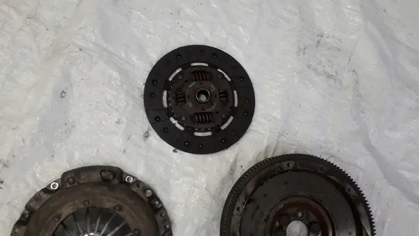 Embreagem completa GOLF IV BORA SKODA SEAT 2.0 8V 068105271F image 7