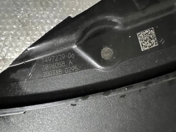 BMW G30 G31 Air Grill Front OEM 7497279 image 3