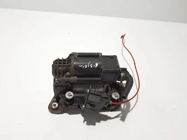 BMW 5 G30 2021 Lift Suspension Compressor 6886721 image 2