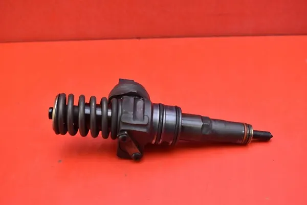 Injectiepomp OEM 038130073BP voor Skoda Praktik 1.4 TDI image 5