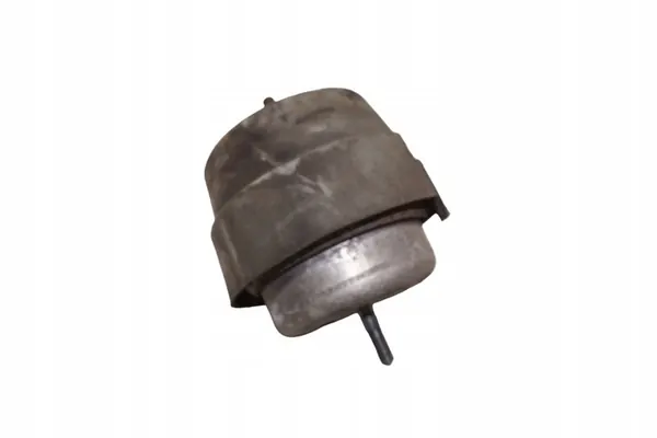 Motorhalterung rechts AUDI A4 2.5L Diesel 8E0199379E image 2