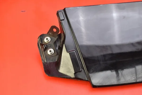 Spoiler OEM 96032-5SK0A con luz stop para Nissan Leaf image 5