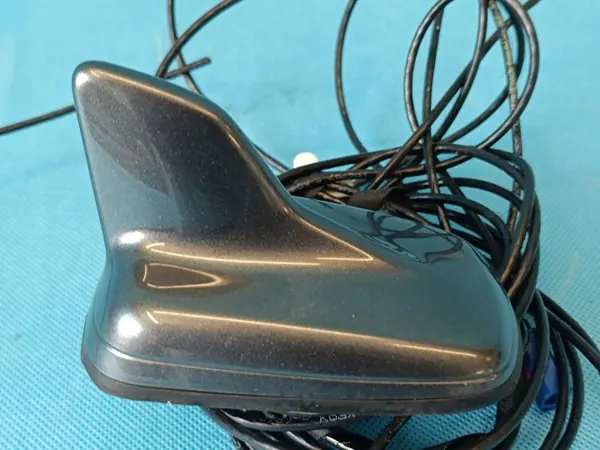 OEM 80A035503E kattoantenni Audi Q5 II FY 2.0 TDI:lle image 5