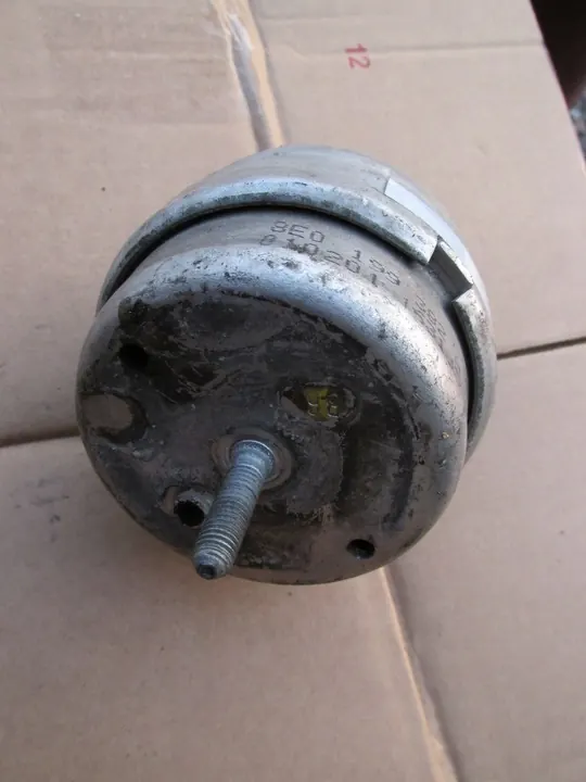 Soporte de motor Audi A4 B6 B7 1.6 1.8 T 2.0 ALT OEM image 4