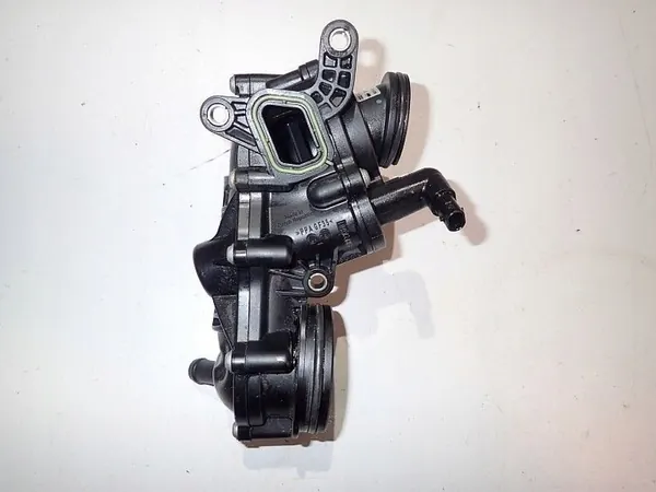 VW AUDI 3.0 TDI Carcasa de Termostato 059121111BK image 4