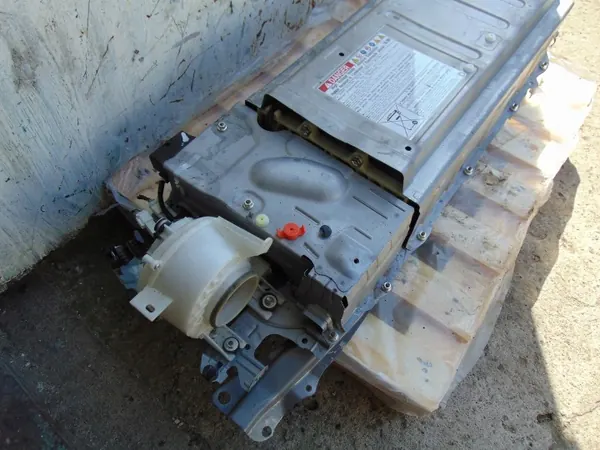 Toyota Prius III Akku OEM G9280-47080 20Ah image 4