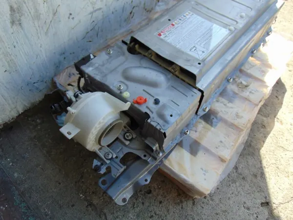 Toyota Prius III Akku OEM G9280-47080 20Ah image 5