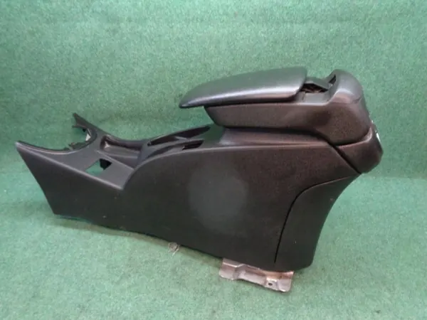 Accoudoir OEM PODŁOKIETNIK TUNEL L.D3 pour Lancia Delta 3 image 5