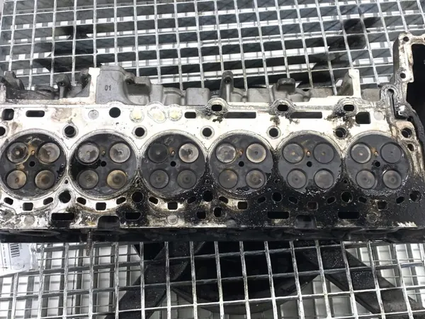 Cilinderkop OEM LORK-1835-106408 voor BMW F16 3.0 image 6