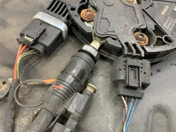 OEM A2124700200 SCR-säiliö Mercedes W218 3.0:lle image 4