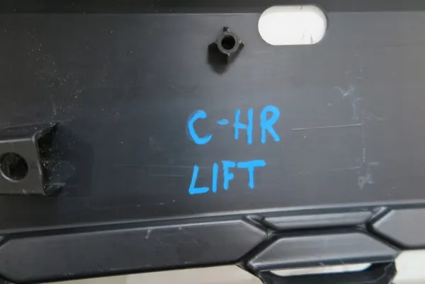 TOYOTA C-HR Griglia Paraurti Anteriore 52129-F4110 image 8