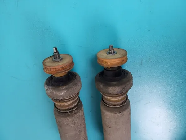 Amortizzatore posteriore BMW E90 E91 SACHS 311 410 image 5