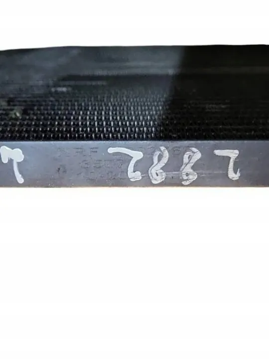 Condenseur AC d'occasion OEM 35778 pour Volvo V50 image 6