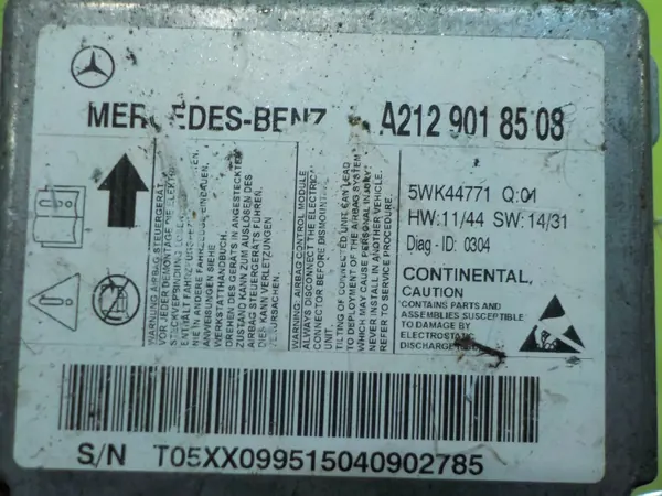 Módulo sensor airbag OEM A2129018508 para Mercedes E W212 image 3