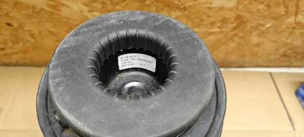Maserati Levante achterophanging luchtveer OEM image 4