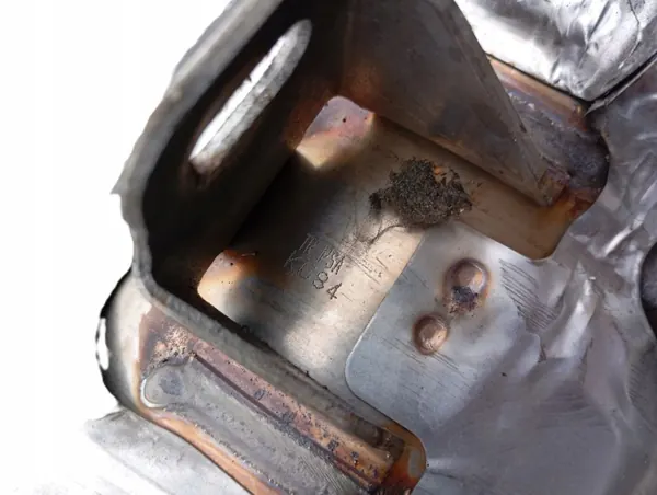 OEM K684 DPF-filter för Citroen Peugeot 1.6 eHDI image 4