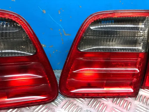 MERCEDES W210 LIFT KOMBI AVANTGARDE ACHTERLAMPENSET OEM image 5