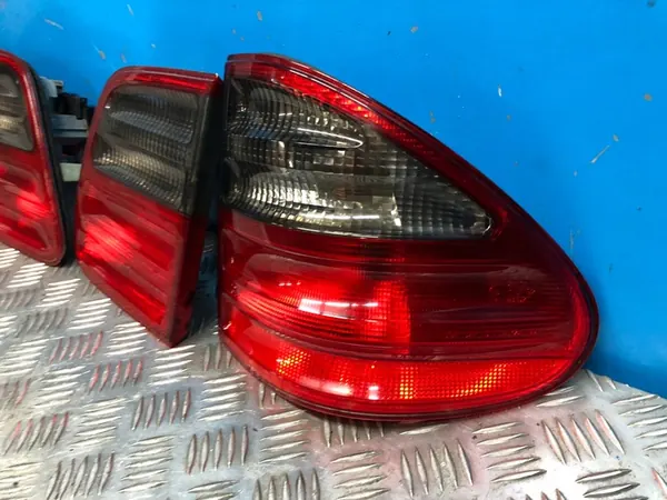 MERCEDES W210 LIFT KOMBI AVANTGARDE ACHTERLAMPENSET OEM image 7