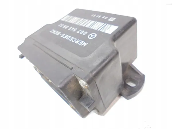 Mercedes glödstiftrelä OEM 0075459832 - Begagnad image 4