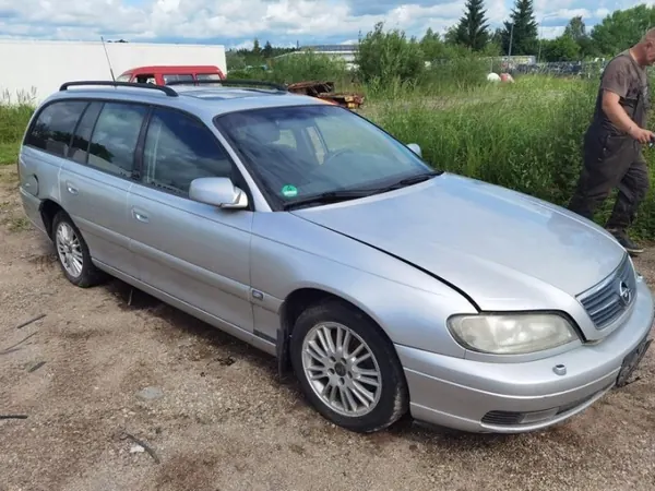 Oliepomp Opel Omega OEM 90573813 2.2L 2001 image 4