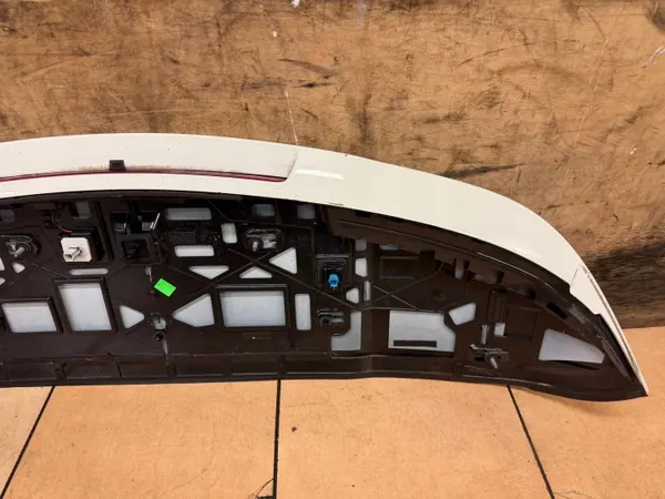 OEM A1567900188 Mercedes GLA W156 Spoiler Arrière image 6