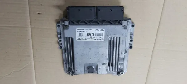 Calculateur Moteur OEM 0281033002 pour Kia Ceed image 2
