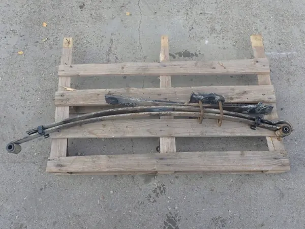 Ressort Arrière Isuzu D-Max OEM BTU1859 - Occasion image 2