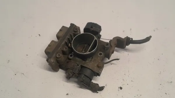 Kaasutinrunkelo Fiat Punto II Lift 1.2 OEM 55192305 image 2