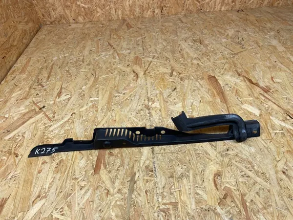OEM 31479547 Etu Oikea Lokasuoja Volvo S60 III image 5
