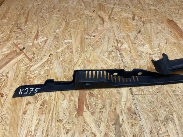 OEM 31479547 Etu Oikea Lokasuoja Volvo S60 III image 7