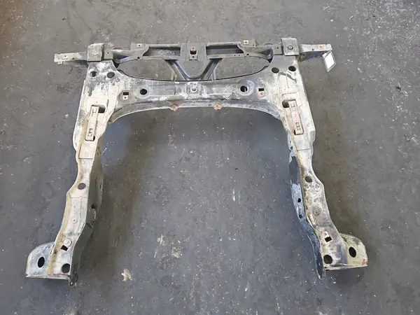 Soporte de motor Mercedes W169 2.0 CDI image 5