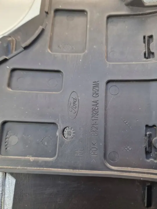Coin de pare-chocs arrière Ford Transit Custom BK21-17926AA image 3