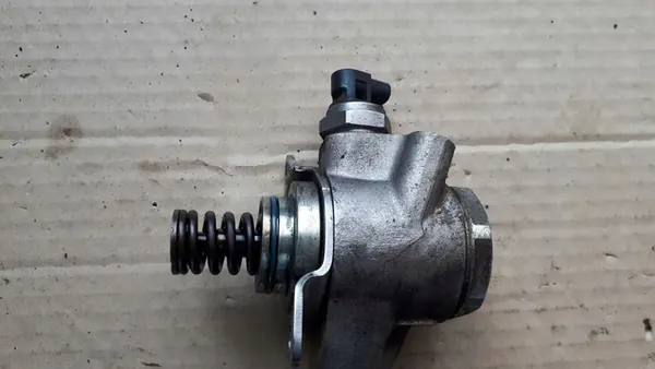 S4 B8 A4 Kraftstoffpumpe 3.0 TFSI Audi 07L127026Q image 2