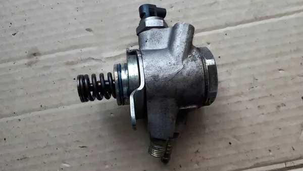 S4 B8 A4 Kraftstoffpumpe 3.0 TFSI Audi 07L127026Q image 3