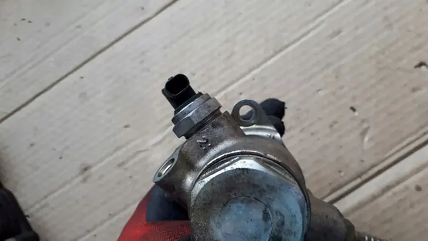 S4 B8 A4 Kraftstoffpumpe 3.0 TFSI Audi 07L127026Q image 5