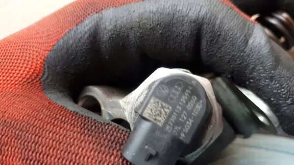 S4 B8 A4 Kraftstoffpumpe 3.0 TFSI Audi 07L127026Q image 7