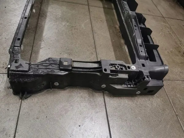 VOLKSWAGEN TIGUAN Frontstoßstangenverstärkung 5NA805588K image 2